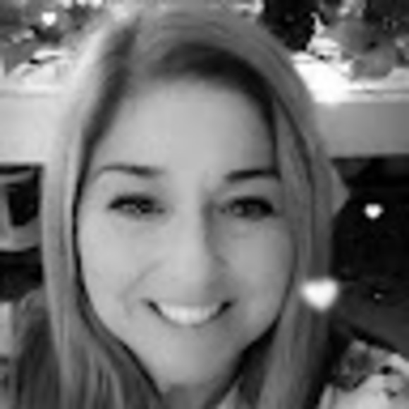 Meet your Posher, Colleen - Picture 1 of 1